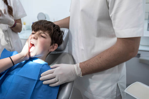 Best Emergency Dental Care for Broken or Chipped Teeth in Fallsburg, NY